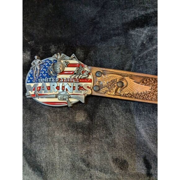 Vintage Marine corps belt buckle & top grain leather belt goes up to a 46W - Picture 5 of 11